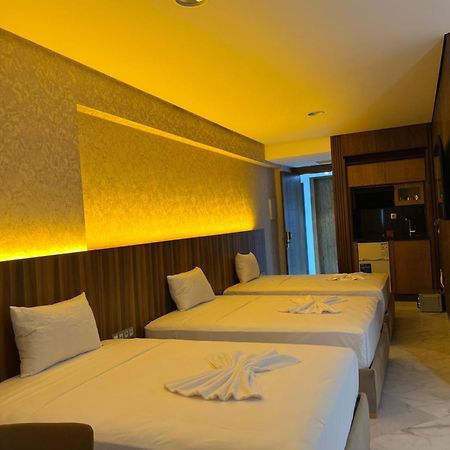 Royal Center Apartment Танжер Екстериор снимка