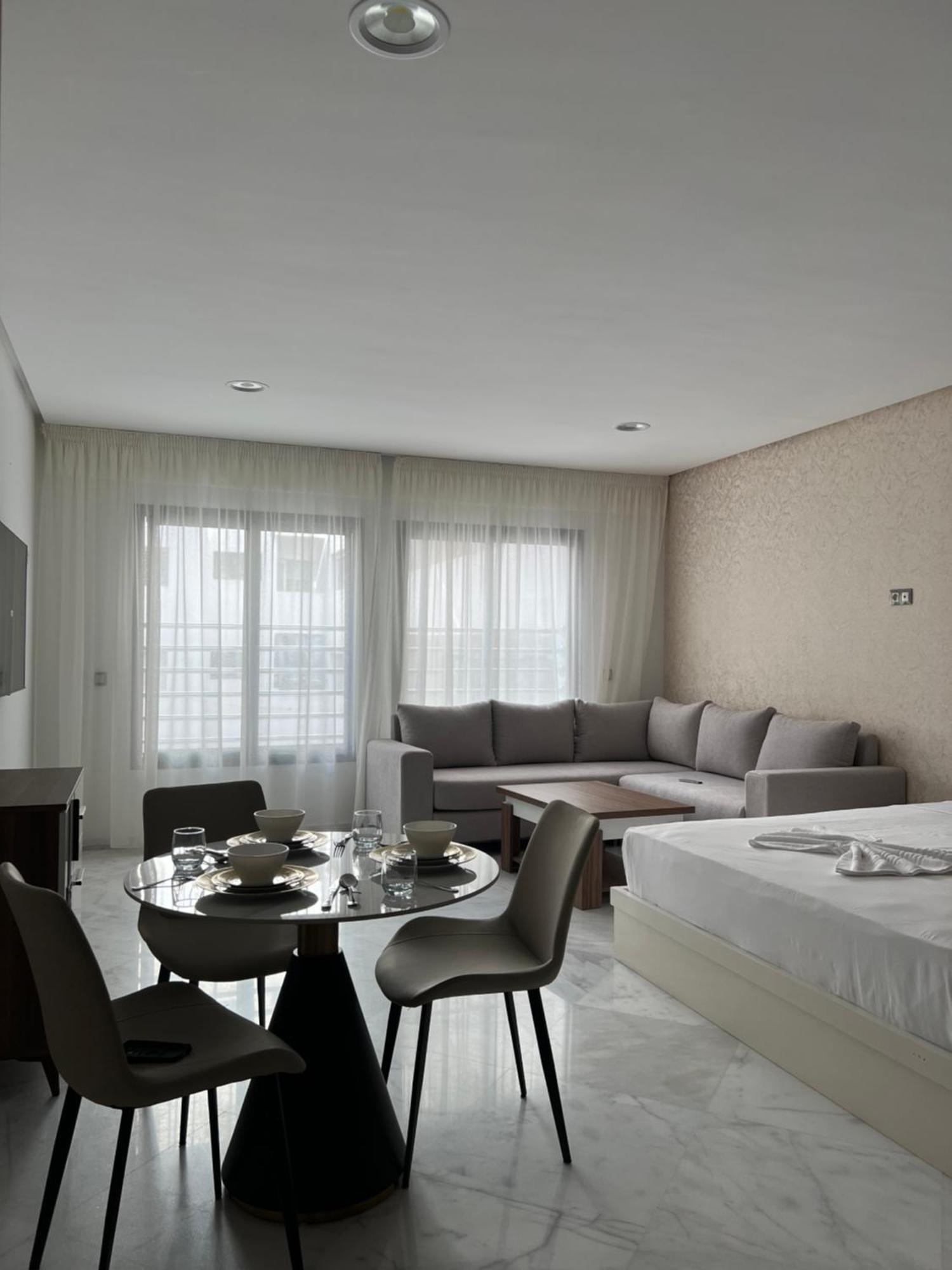 Royal Center Apartment Танжер Екстериор снимка