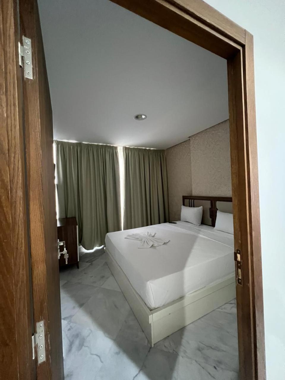 Royal Center Apartment Танжер Екстериор снимка