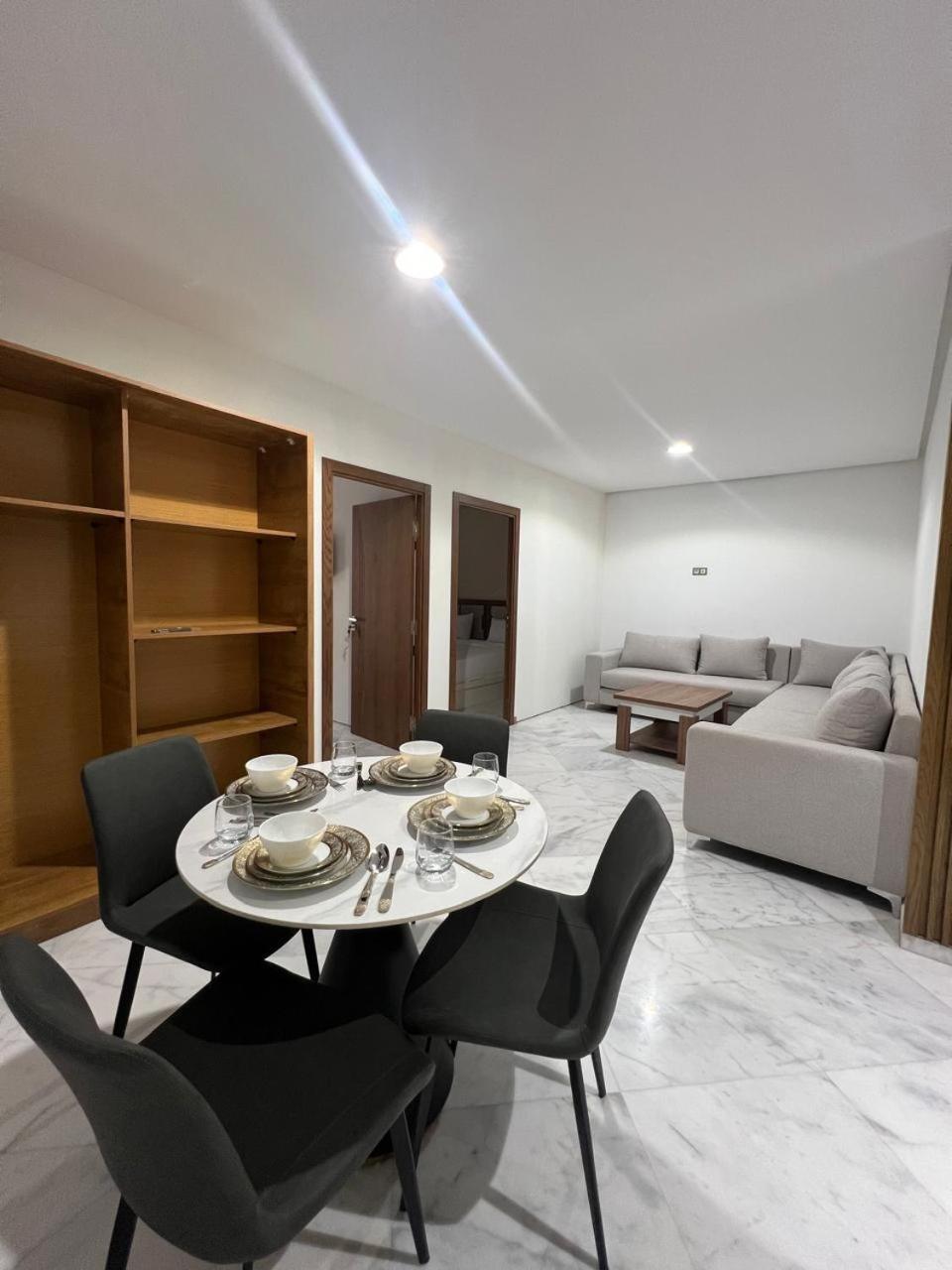 Royal Center Apartment Танжер Екстериор снимка